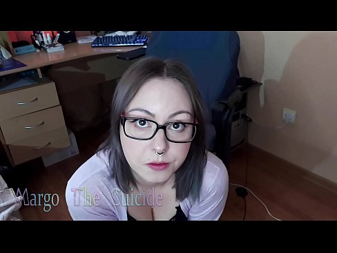 ❤️ Noia sexy amb ulleres xucla un consolador profundament davant la càmera ❤️ Porno fb a nosaltres ca.hentai-for.ru