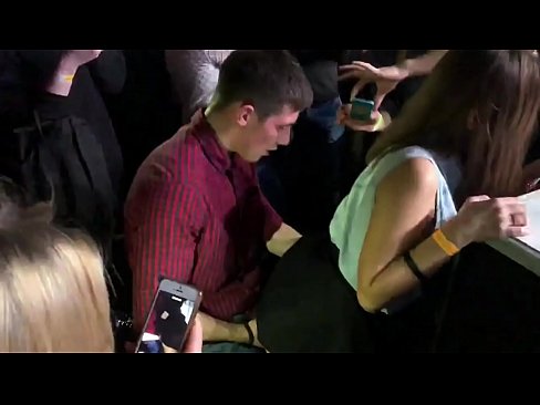 ❤️ Sexe real en una discoteca russa. Noia russa de 18 anys a l'anus i la vagina follada en una discoteca ❤️ Porno fb a nosaltres ca.hentai-for.ru